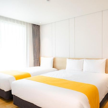 Seogwipo Hills Hotel Екстериор снимка