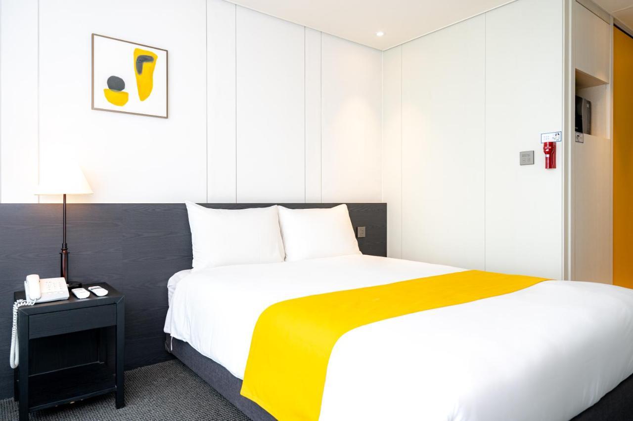Seogwipo Hills Hotel Екстериор снимка