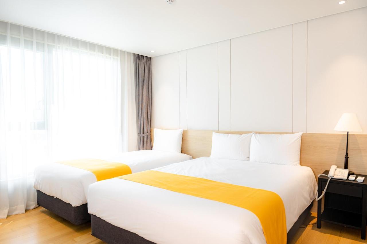 Seogwipo Hills Hotel Екстериор снимка