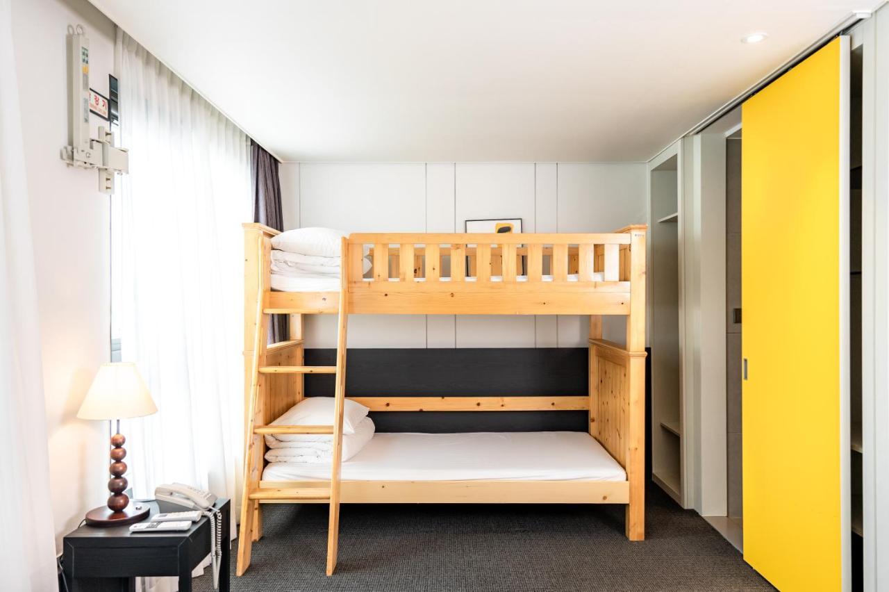 Seogwipo Hills Hotel Екстериор снимка